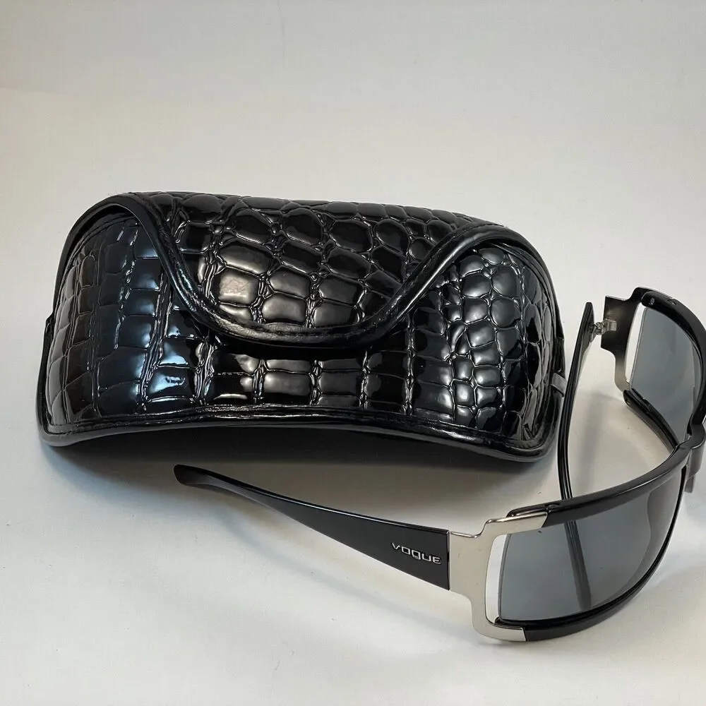 Vogue Sunglasses Women’s Black Silver VO2406S 67-16 W44/87 Mob Wife/Girl Boss